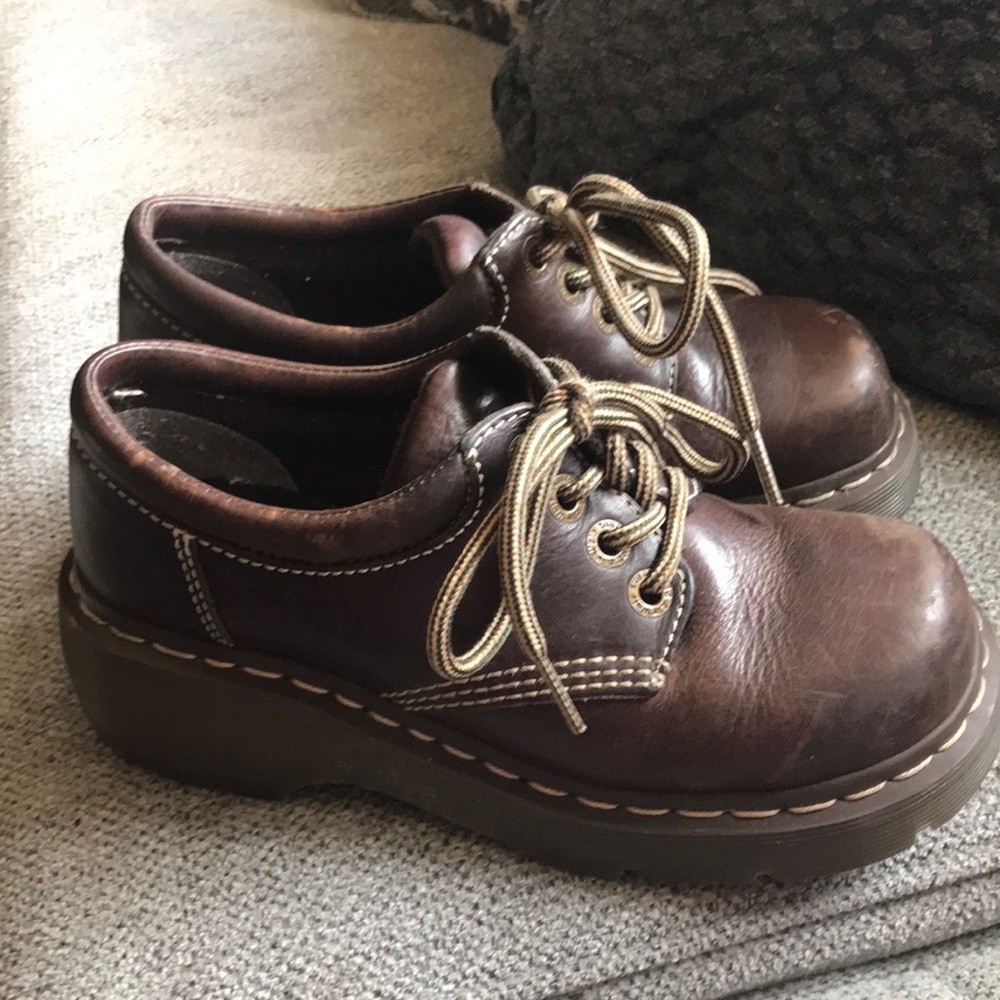 Dr. Martens, Brown, Size 6